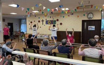 ◆晴れる家４号館リハタウン（デイサービス）に中学生が職場体験に来られました。